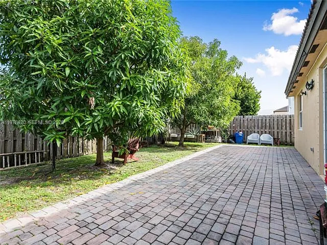 11863 SW 253rd Ter — Photo 12