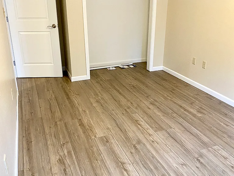 Shannon Dr — Photo 42
