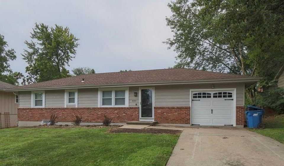 1st image of 18305 E Hanthorn Dr