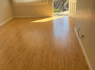 911 Georgia St #6, Huntington Beach, CA 92648