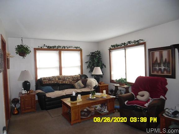 5th image of 3101 Lake Shore Dr