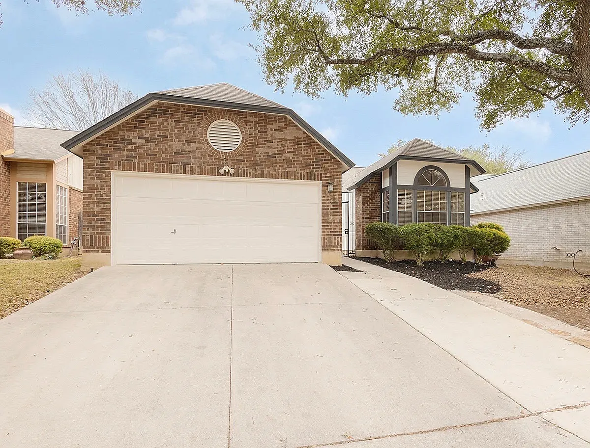 9310 Marblehill Dr — Photo 1
