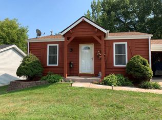 57 Laura Hill Rd, Saint Peters, MO 63376