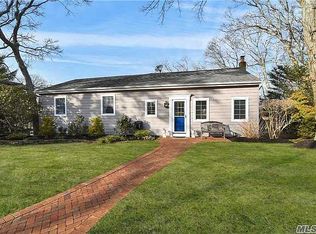 275 Sun Ln, Southold, NY 11971