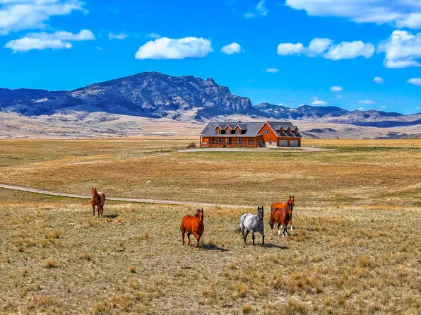 136 Knapp Creek Ln, Cascade, MT 59421