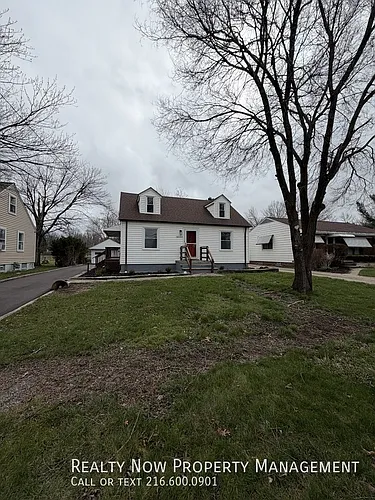 6333 W 130th St Photo 1
