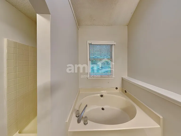 321 Winchester Way — Photo 14