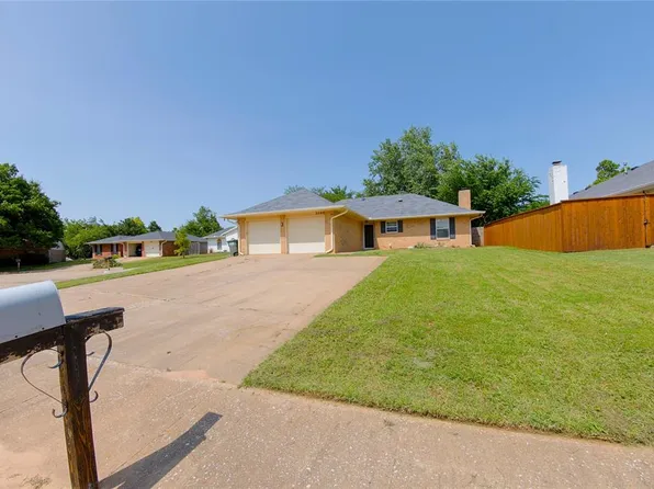 3700 Meadow Ln, Edmond, OK 73013