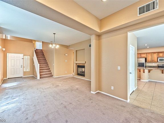 3rd image of 9153 Cantina Creek Ct