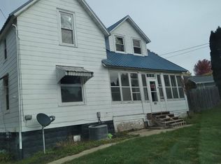 632 E Lincolnway Rd, Morrison, IL 61270