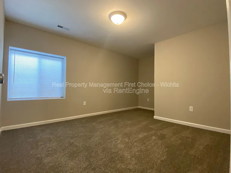 10607 E Kinkaid Ave — Photo 36