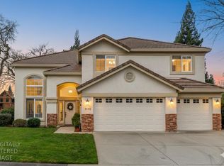 5540 Tierra Gardens Ln, Carmichael, CA