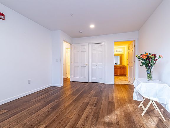 4th image of 65 Fordway Extension