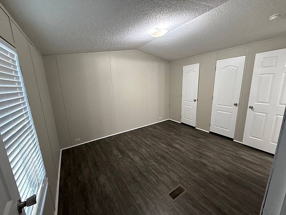 5th image of 271 Harmony Dr #167