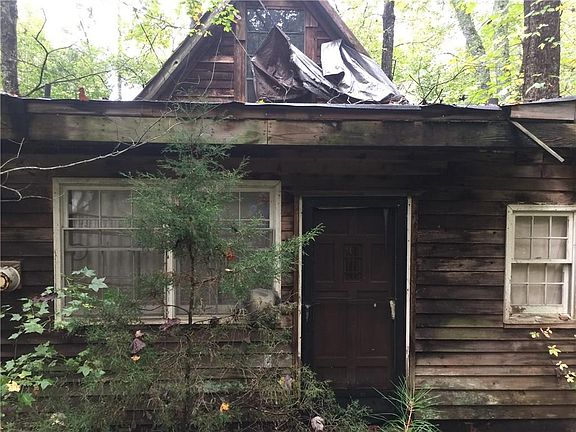 3rd image of 198 Brookwood Dr E