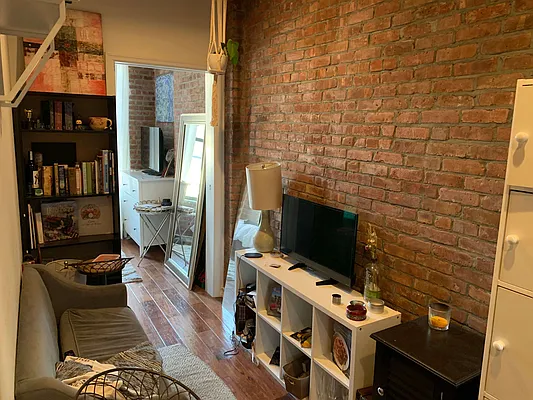 Rented by WRE Group | media 53