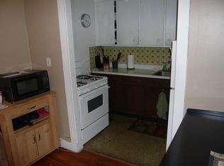 435 Hanover St APT 4D, Boston, MA 02113