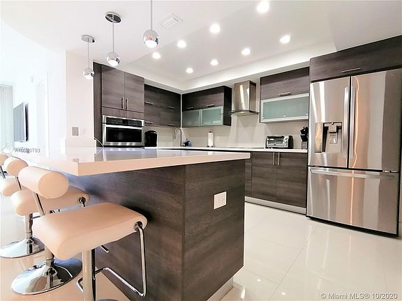 5th image of 5825 Collins Ave APT 9D