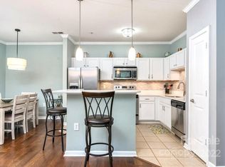 291 Brickton Village Cir UNIT 102, Fletcher, NC 28732