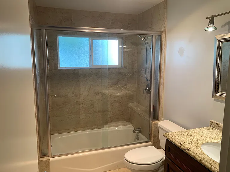 3816 Lealma Ave — Photo 4
