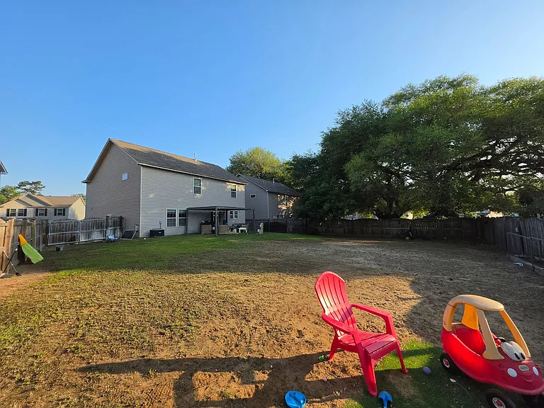 147 Niblick Dr — Photo 10