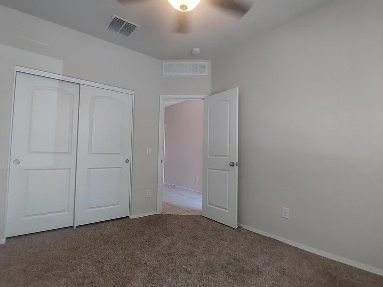 30238 W Verde Ln — Photo 5