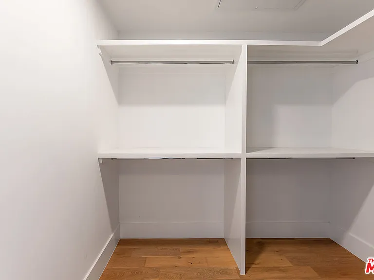 528 Norwich Dr — Photo 20