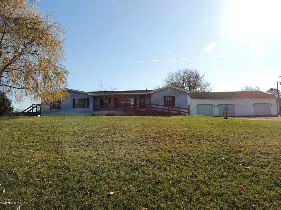 1st image of 5462 116th Ave