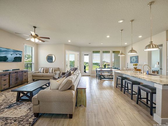 3rd image of 115 TILTWOOD CT
