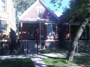 3245 W Carroll Ave, Chicago, IL 60624