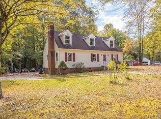 6980 Mill Creek Dr, Zuni, VA 23898