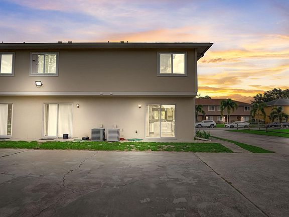 3rd image of 12008 Pepperdine Pl