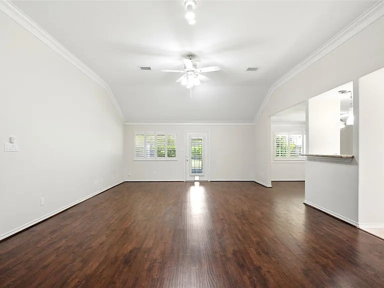 1702 Fantasy Woods Dr — Photo 7