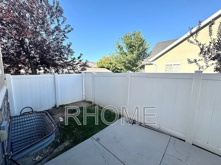 13567 S Florenza Way — Photo 24
