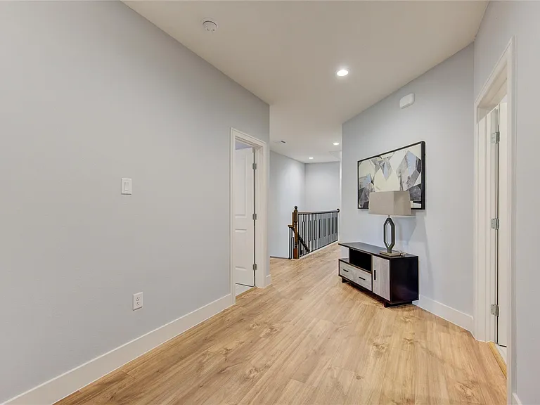 10021 Alfred Ln #B — Photo 32