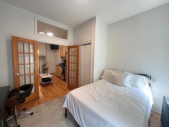 2nd image of 56 E 7th St APT 4