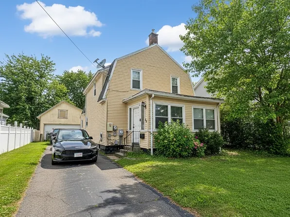 28 Porter St, Springfield, MA 01104