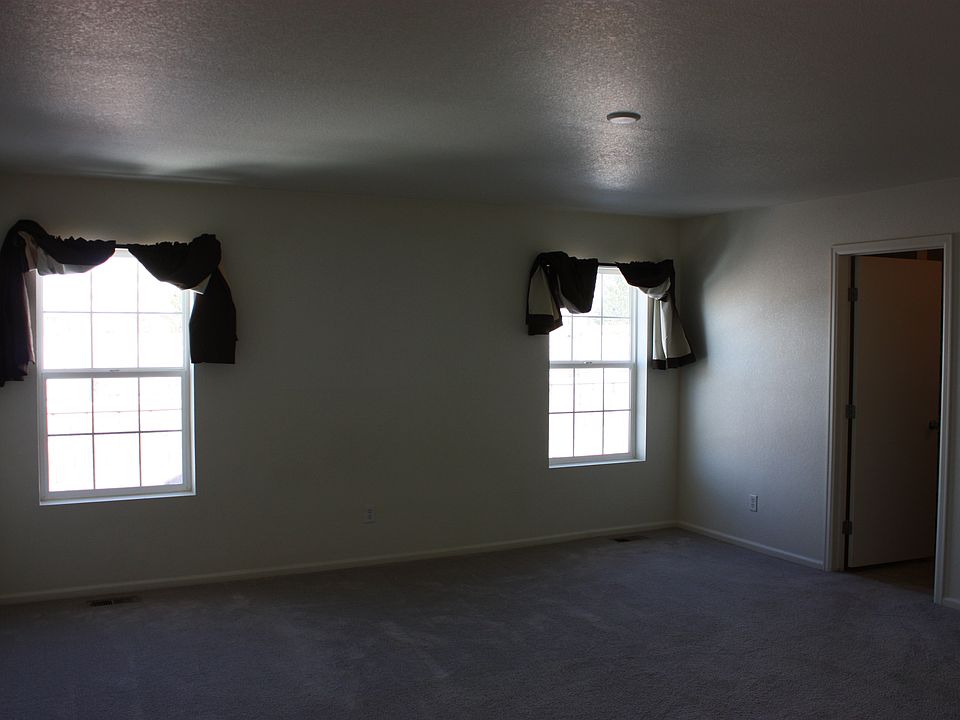 2nd image of 19729 Randolph Pl