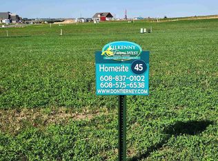 1511 S Holiday Dr #45, Waunakee, WI 53597