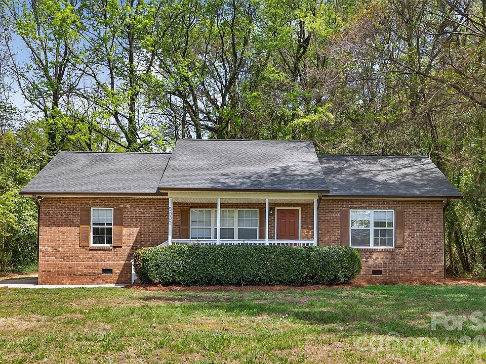 1st image of 5000 Kerr Ln
