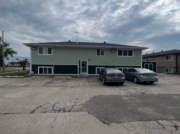 708 29th St N #C, Fargo, ND 58102