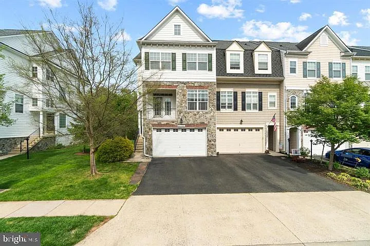 14160 Catbird Dr — Photo 34