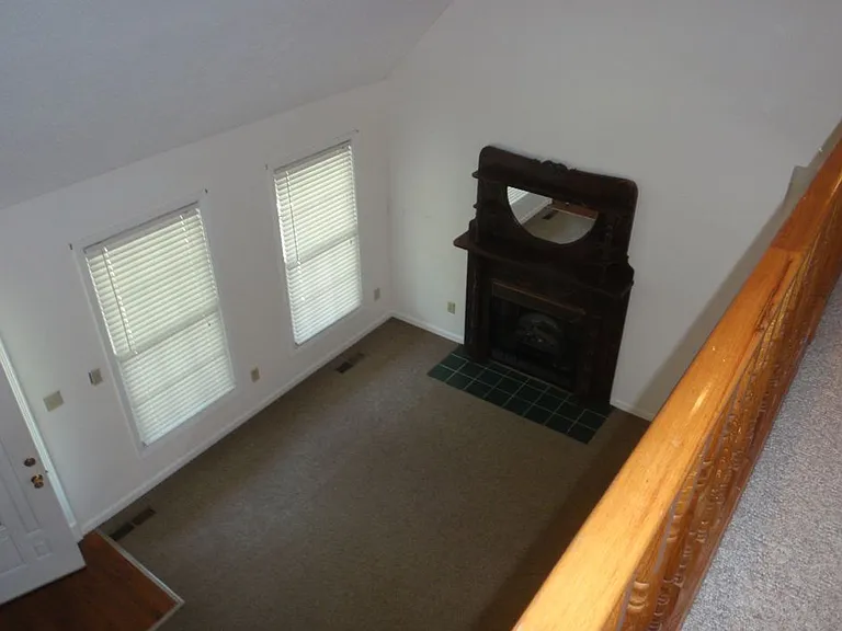 41 Cedar Ln — Photo 3