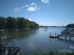 7917 Water Oaks Dr, Denver, NC 28037