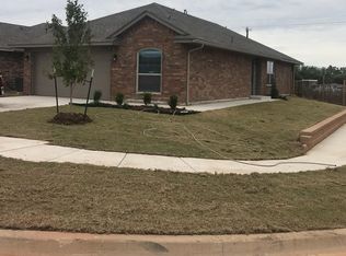 10701 SW 30th Ter, Yukon, OK 73099