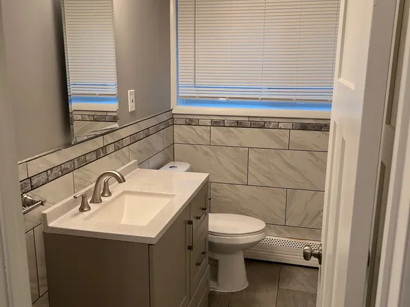 3039 California St NE Unit 5, Minneapolis, MN 55418