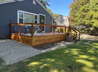26 Highland St, Mashpee, MA 02649