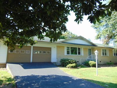 105 Pleasant Ave, Berryville, AR, 72616