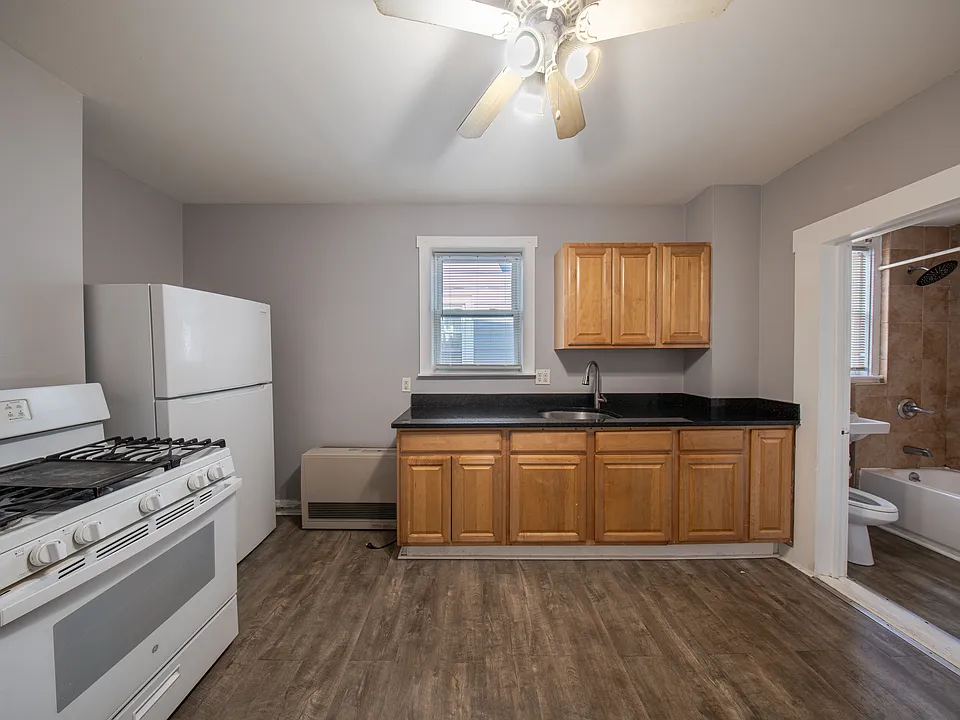 315 Cedar St #6
