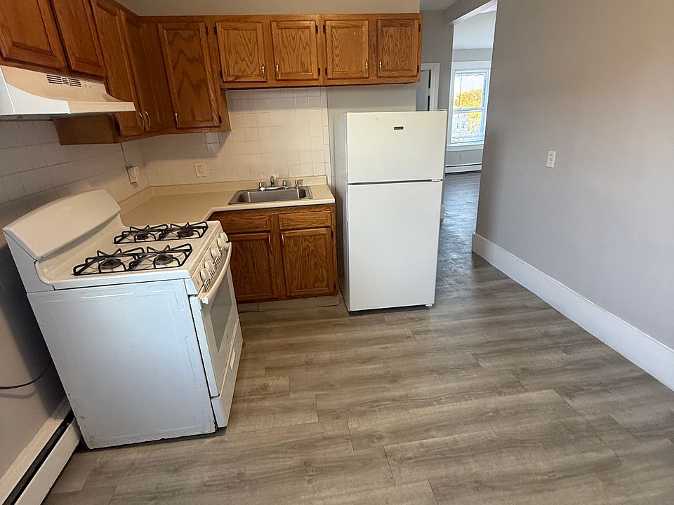 1st image of 183-185 Chestnut St #3F